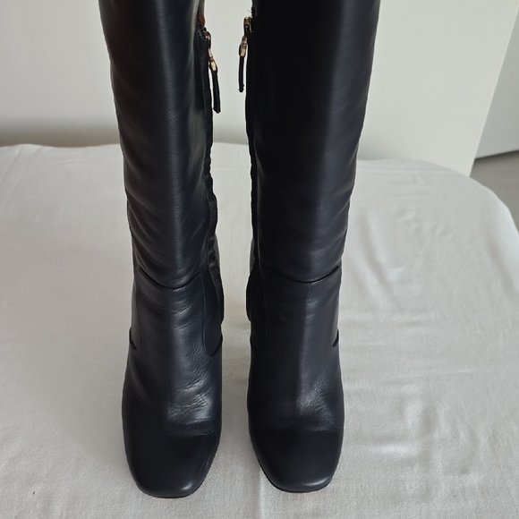 Fendi Dark Blue Heeled Boots with Gold Accents - Picture 7 of 11